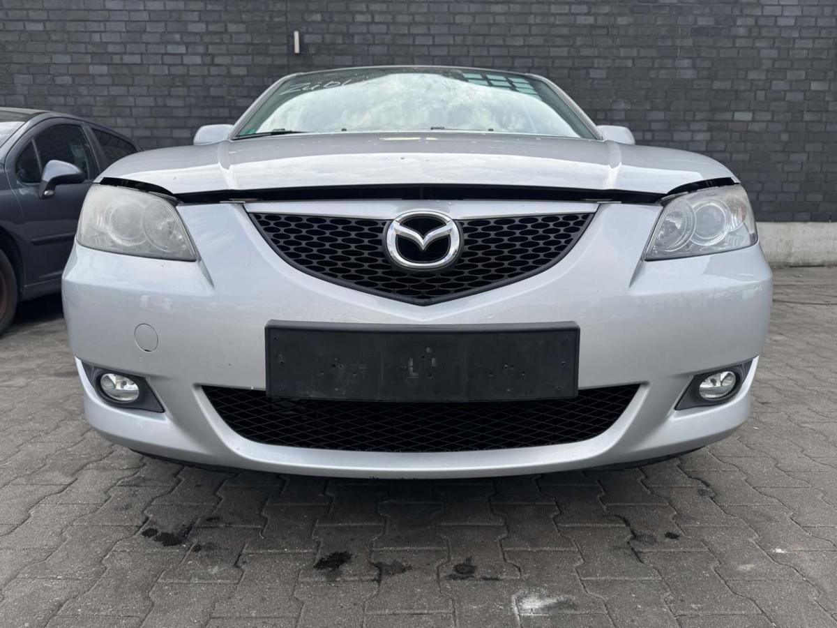 Mazda 3 BK original Sto&szlig;stange Stossf&auml;nger vorn Silber 4-T&uuml;rer Limousine Bj.2004